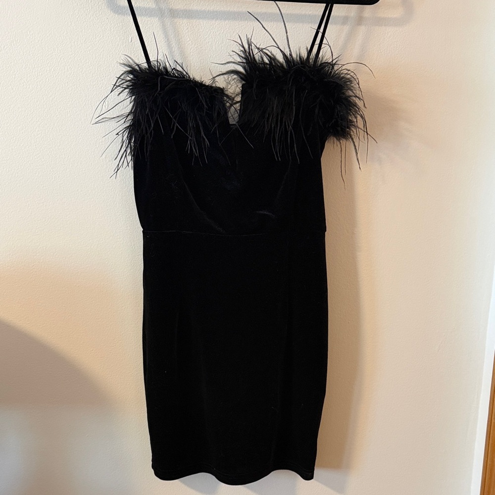 Superdown  Black Feather-Trimmed Dress